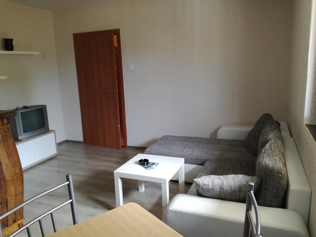 Apartment Nela فونتانا المظهر الخارجي الصورة