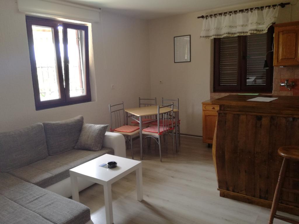 Apartment Nela فونتانا المظهر الخارجي الصورة
